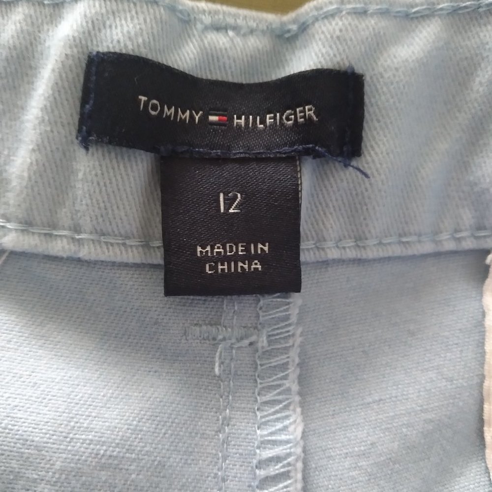 Shorts - Picture 4 of 5